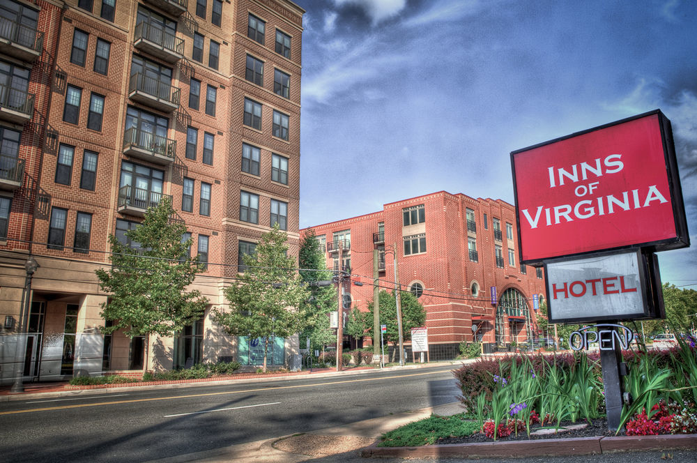 Inns Of Virginia Фолс Черч Экстерьер фото